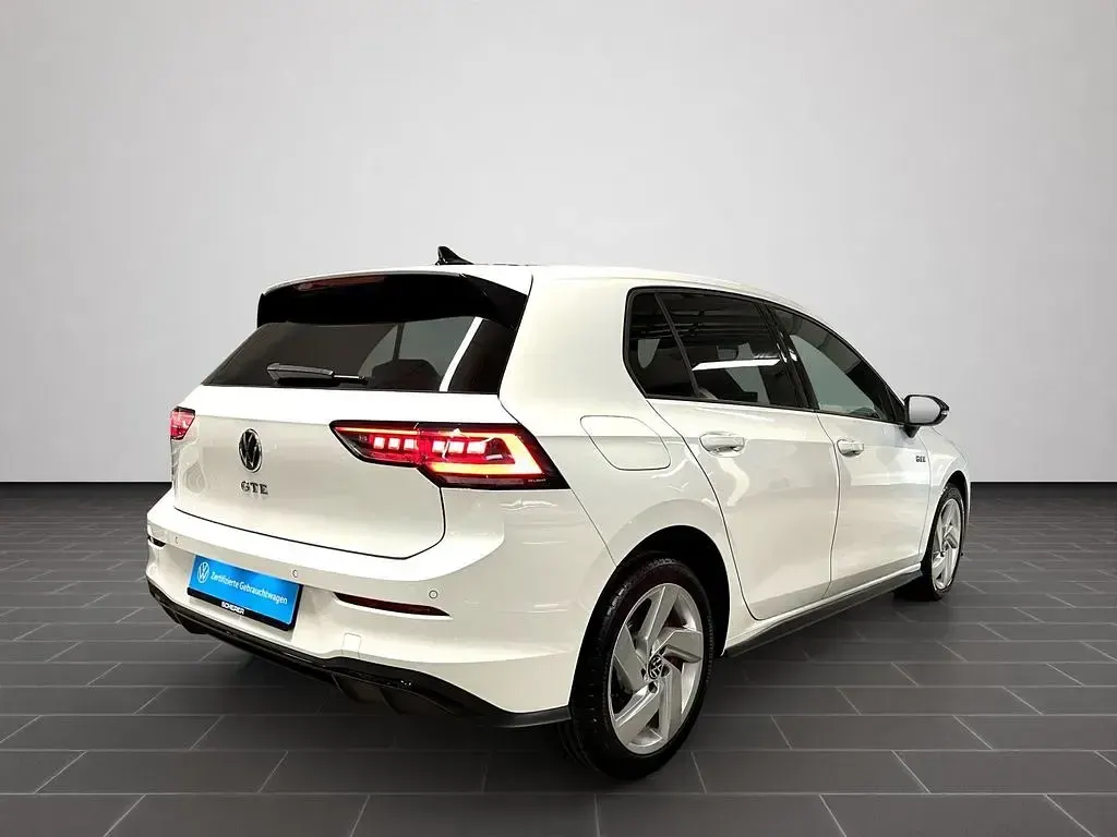 Gebraucht VW Golf VIII GTE 272 PS (200 kW) 2025 Weiß Limousine