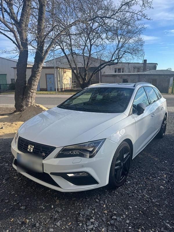 Gebraucht Seat Leon FR 150 PS (110 kW) 2020 Weiß Kombi