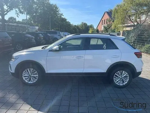 Gebraucht VW T-Roc Life 116 PS (85 kW) 2023 Weiß SUV