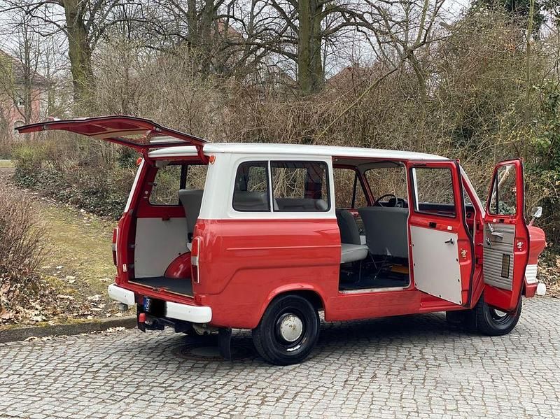 Gebraucht Ford Transit 60 PS (44 kW) 1973 Grau Van / Kleinbus