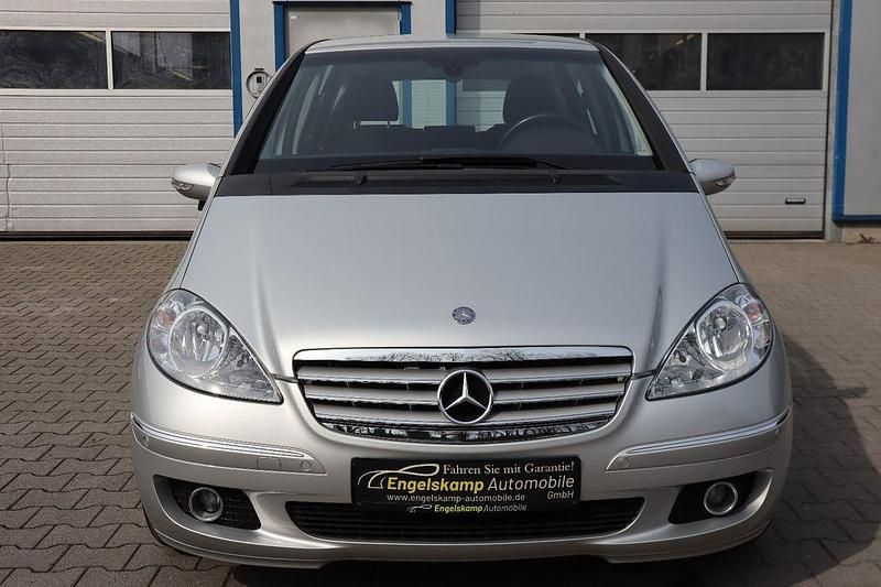 Gebraucht Mercedes A170 Elegance 116 PS (85 kW) 2005 Silber Limousine