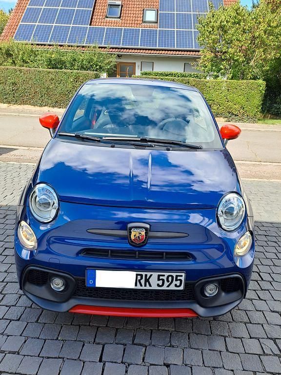 Blau Gebraucht 2020 Abarth 595 Competizione Kleinwagen | 22.000 € (Fairer Preis) - Bild 1/4