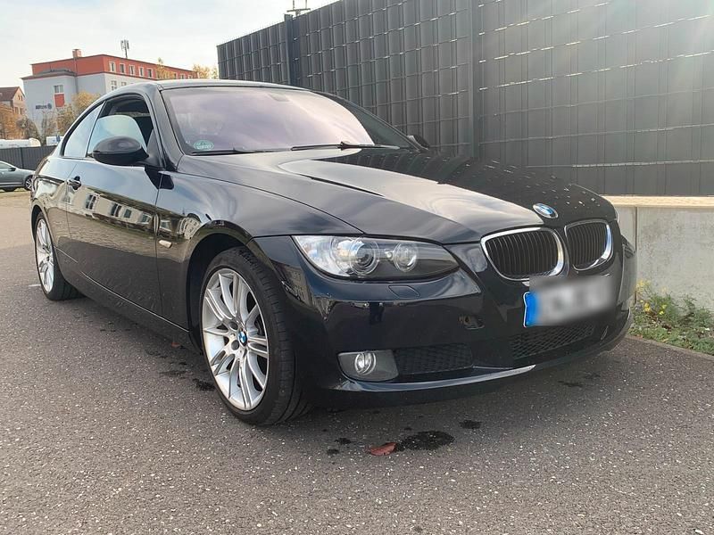 Gebraucht 2008 BMW 320 Coupé | 5.900 € (Etwas zu teuer) - Bild 1/4