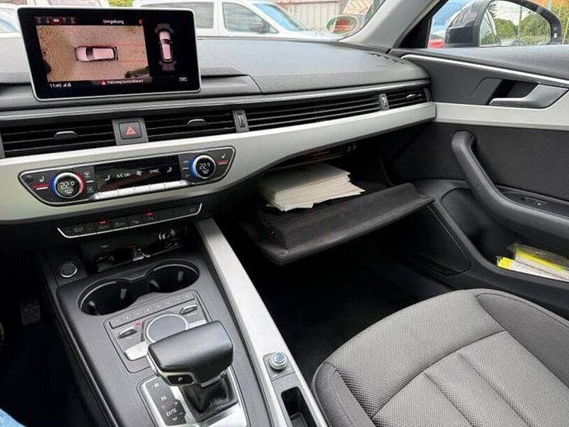 Gebraucht Audi A4 Ambiente 190 PS (139 kW) 2019 Grau Kombi