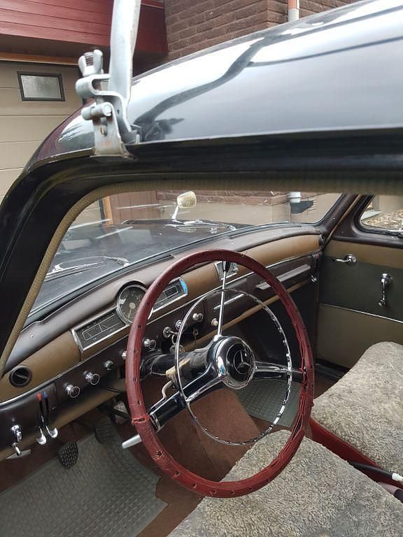 Gebraucht Mercedes 180 68 PS (50 kW) 1959 Schwarz Limousine