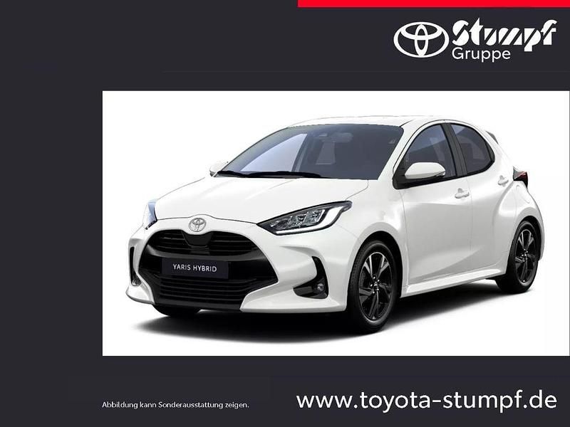 Weiß Neu 2025 Toyota Yaris Hybrid Comfort Limousine | 27.990 € (Etwas zu teuer) - Bild 1/1