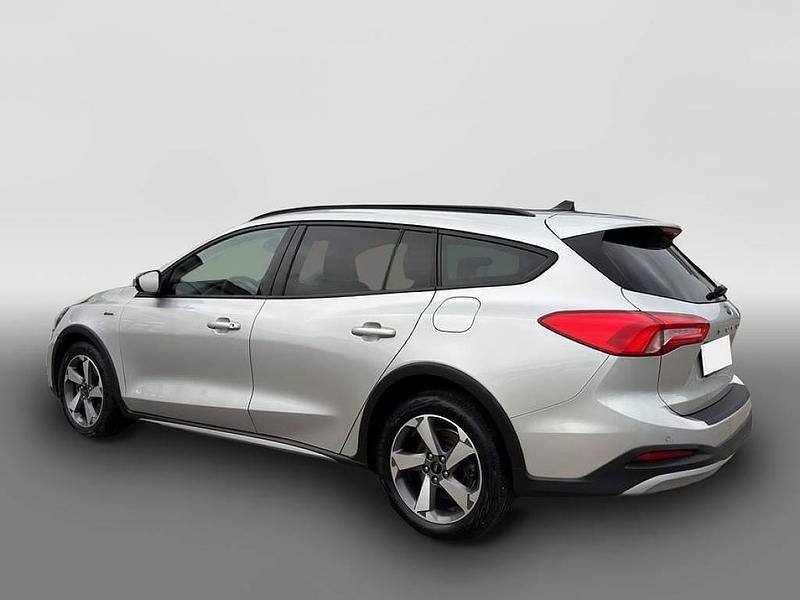 Gebraucht Ford Focus Active 120 PS (88 kW) 2021 Silber Kombi