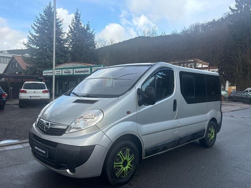 Gebraucht Opel Vivaro 114 PS (83 kW) 2008 Grau Van / Kleinbus