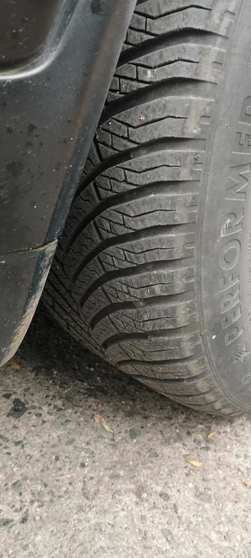 Gebraucht Mercedes E240 170 PS (125 kW) 1998 Schwarz Kombi