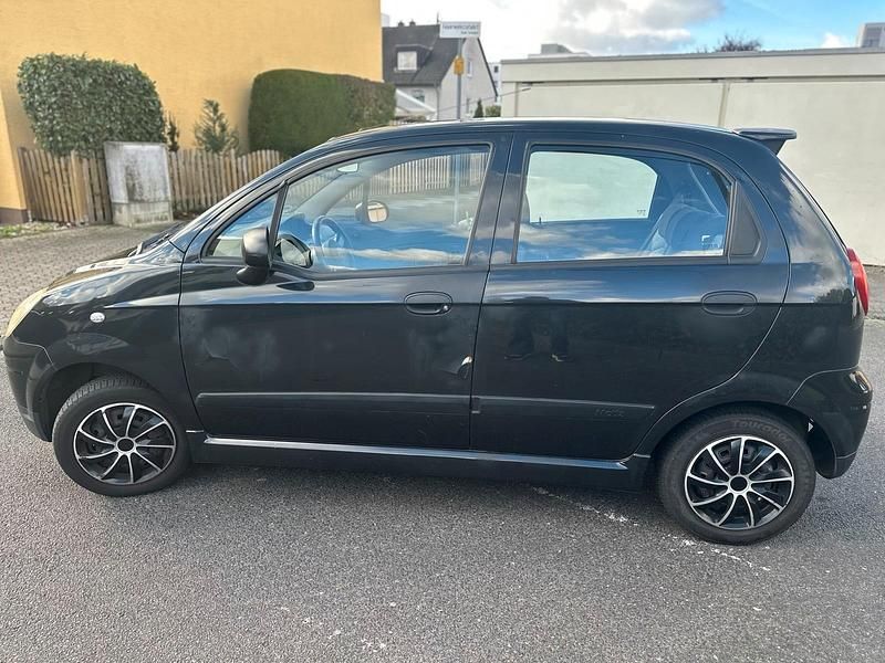 Schwarz Gebraucht 2009 Chevrolet Matiz Kleinwagen | 900 € - Bild 1/4