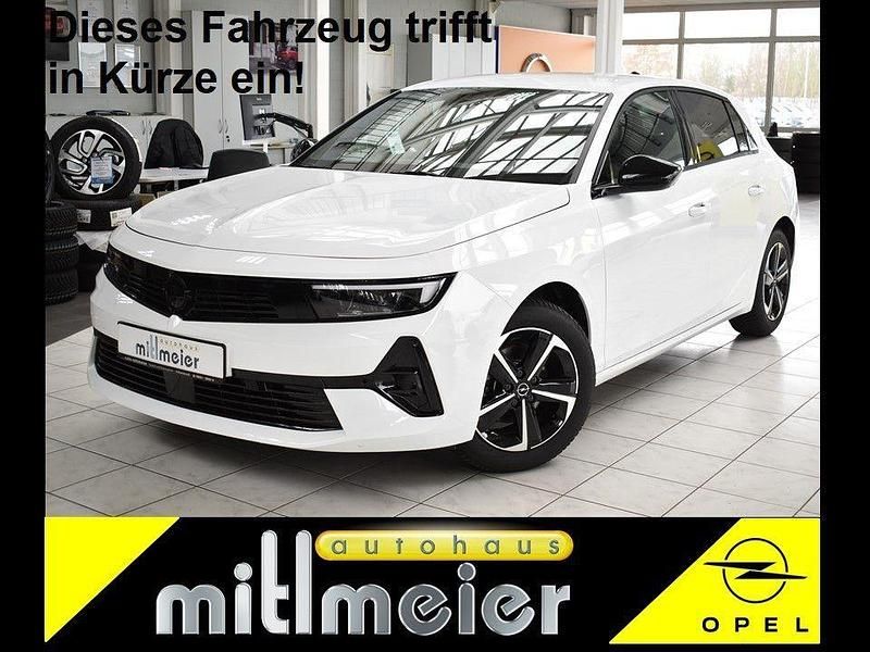 Arktis weiã Gebraucht 2024 Opel Astra Limousine | 19.985 € (Superpreis) - Bild 1/3
