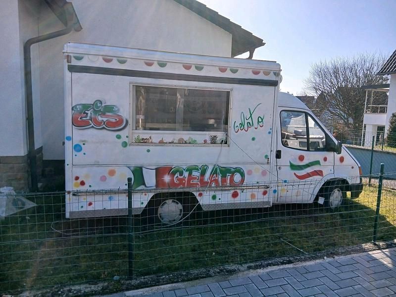 Second-hand Ford Transit 82 CP (60 kW) 1996 Monovolum