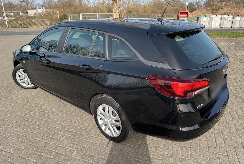 Gebraucht Opel Astra 105 PS (77 kW) 2022 Schwarz Kombi