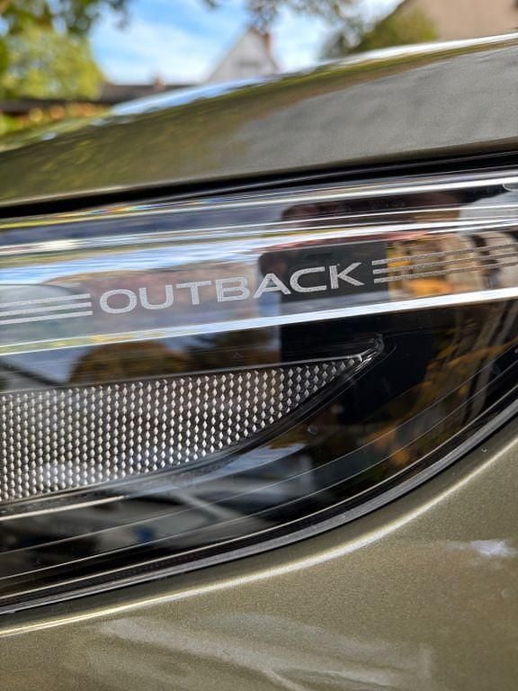 Gebraucht Subaru Outback Platinum 169 PS (124 kW) 2023 Grün Kombi