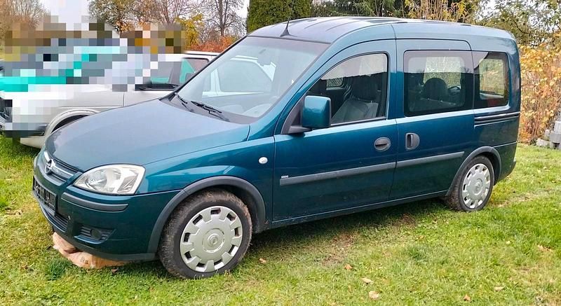 Grün Gebraucht 2007 Opel Combo Limousine | 1.400 € (Superpreis) - Bild 1/4