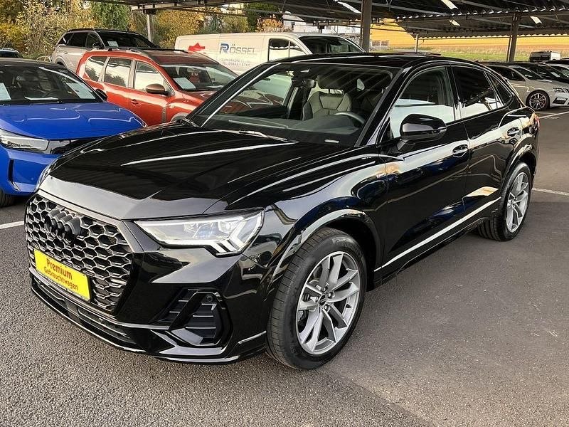 Mythosschwarz Gebraucht 2025 Audi Q3 Sportback S-Line SUV | 42.990 € (Fairer Preis) - Bild 1/4