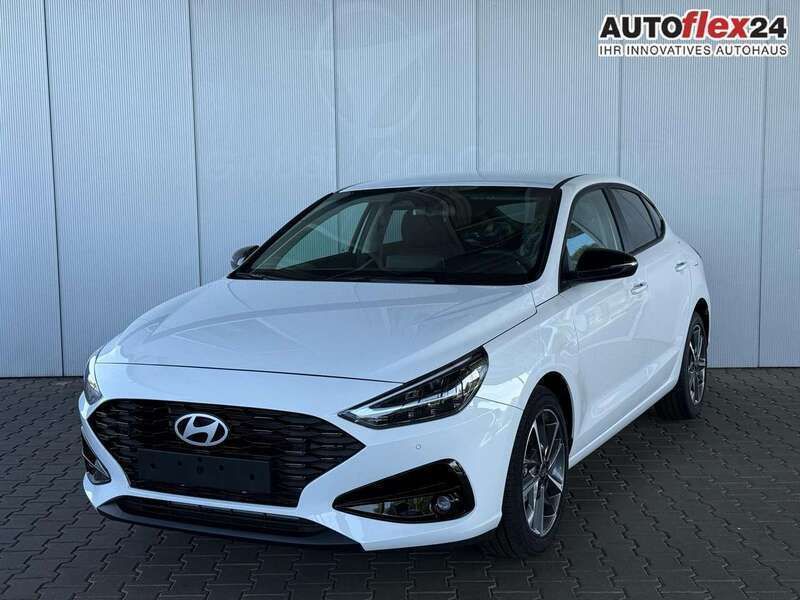 Atlas white Neu 2025 Hyundai i30 Prime Limousine | 26.050 € (Guter Preis) - Bild 1/4
