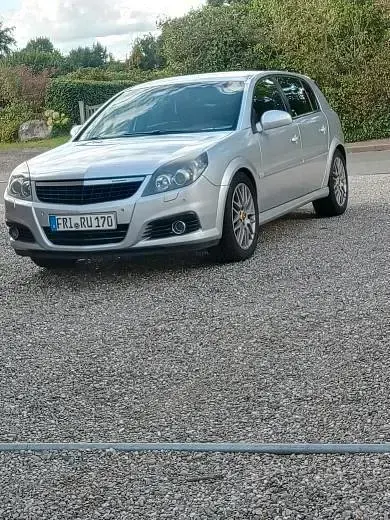 Usata Opel Signum 2008 Argento Utilitaria