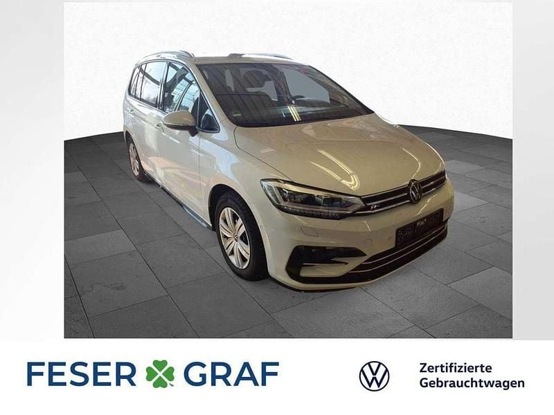 Pure white Gebraucht 2024 VW Touran R-line Van / Kleinbus | 34.990 € (Guter Preis) - Bild 1/4