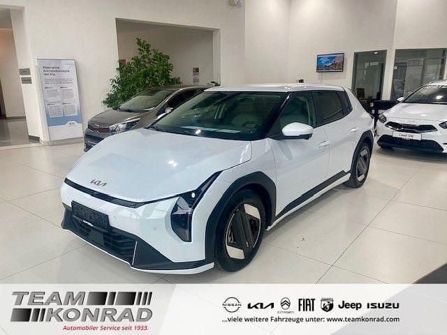 Weiß Neu 2025 Kia EV4 Kleinwagen | 44.990 € (Guter Preis) - Bild 1/4