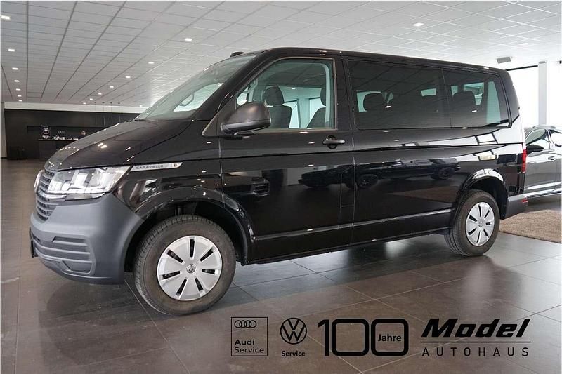 Gebraucht VW Caravelle 150 PS (110 kW) 2024 Deep black perleffekt Van / Kleinbus