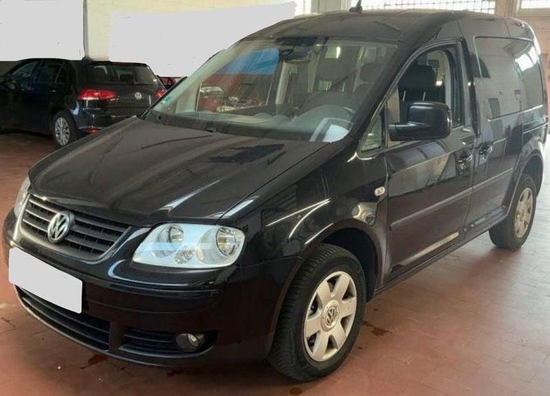 Usata VW Caddy Team 105 CV (77 kW) 2010 Nero Monovolume