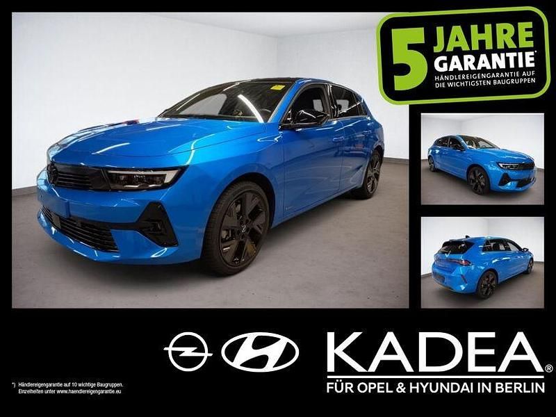 Blau/typ aussenverkleidung met Gebraucht 2023 Opel Astra Limousine | 24.490 € (Superpreis) - Bild 1/4