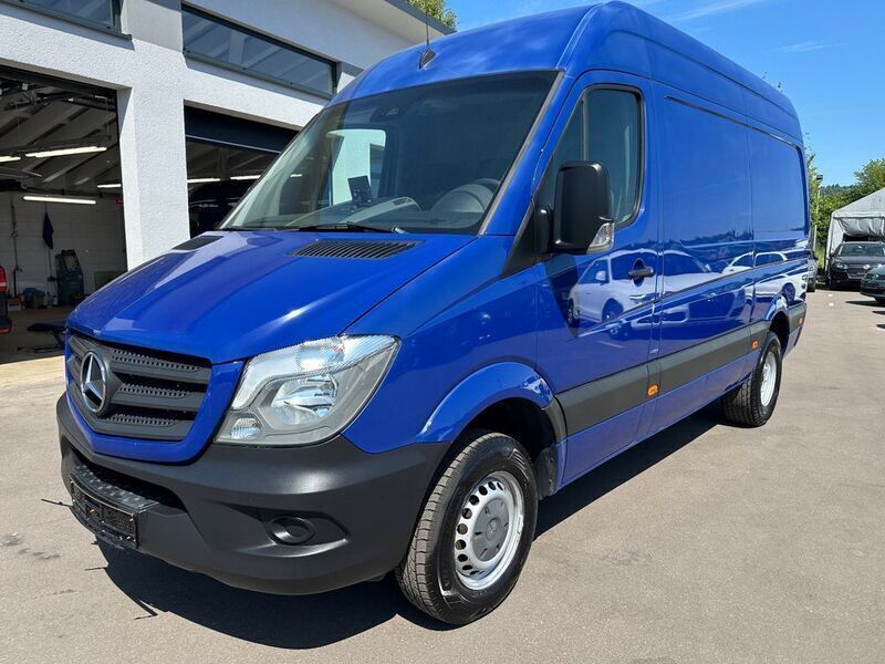 Blau Gebraucht 2016 Mercedes Sprinter Van | 19.992 € (Teuer) - Bild 1/4