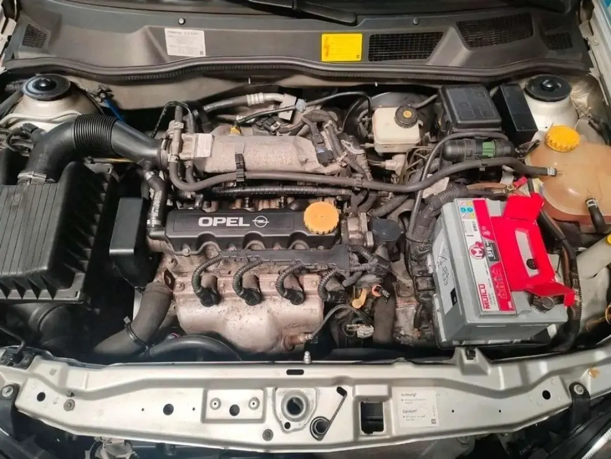 Używany Opel Astra 90 KM (66 kW) 1993 Sedan/Limuzyna