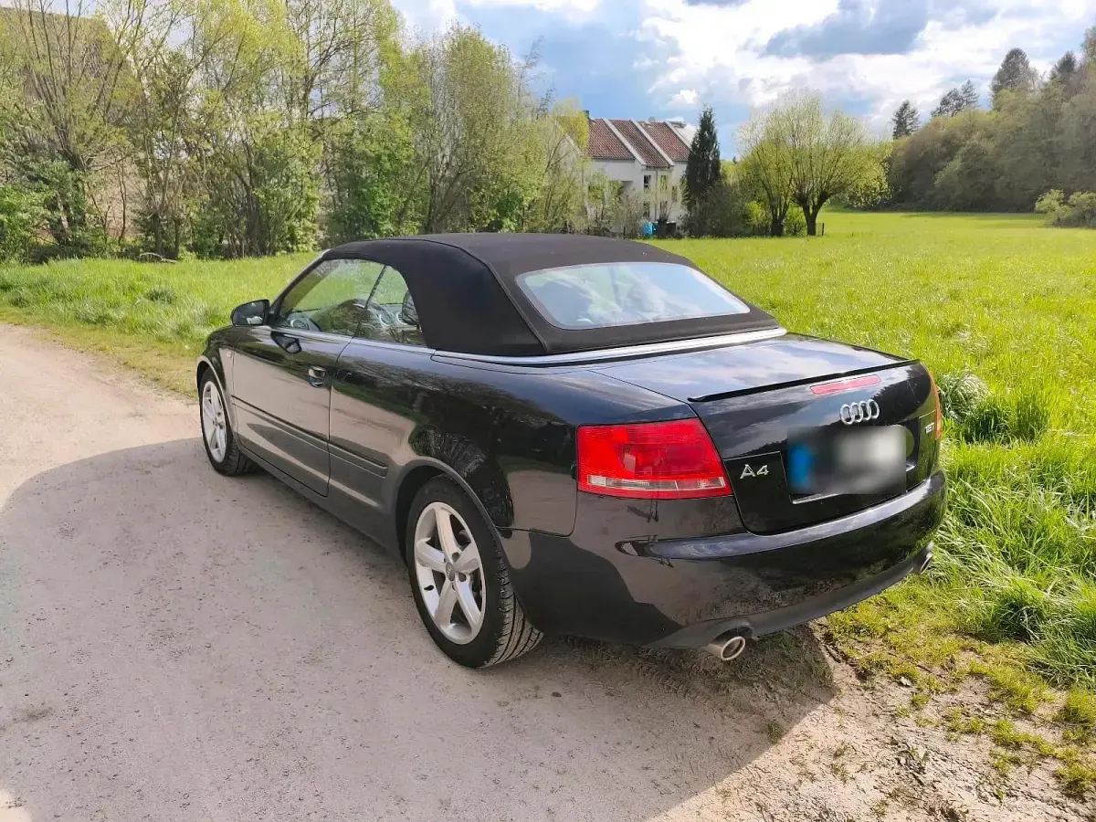Gebraucht Audi A4 Cabriolet 163 PS (119 kW) 2006 Schwarz Cabrio