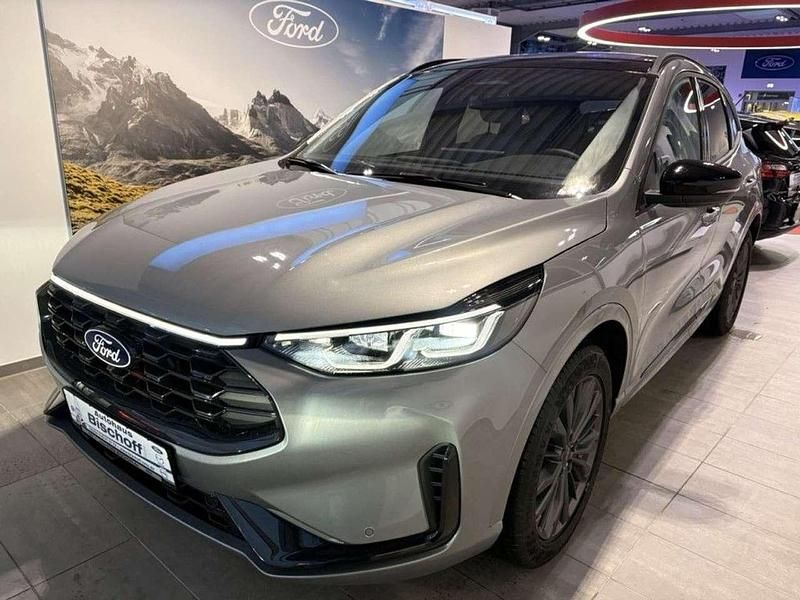 Neu Ford Kuga 179 PS (131 kW) 2026 Solar silver metallic SUV