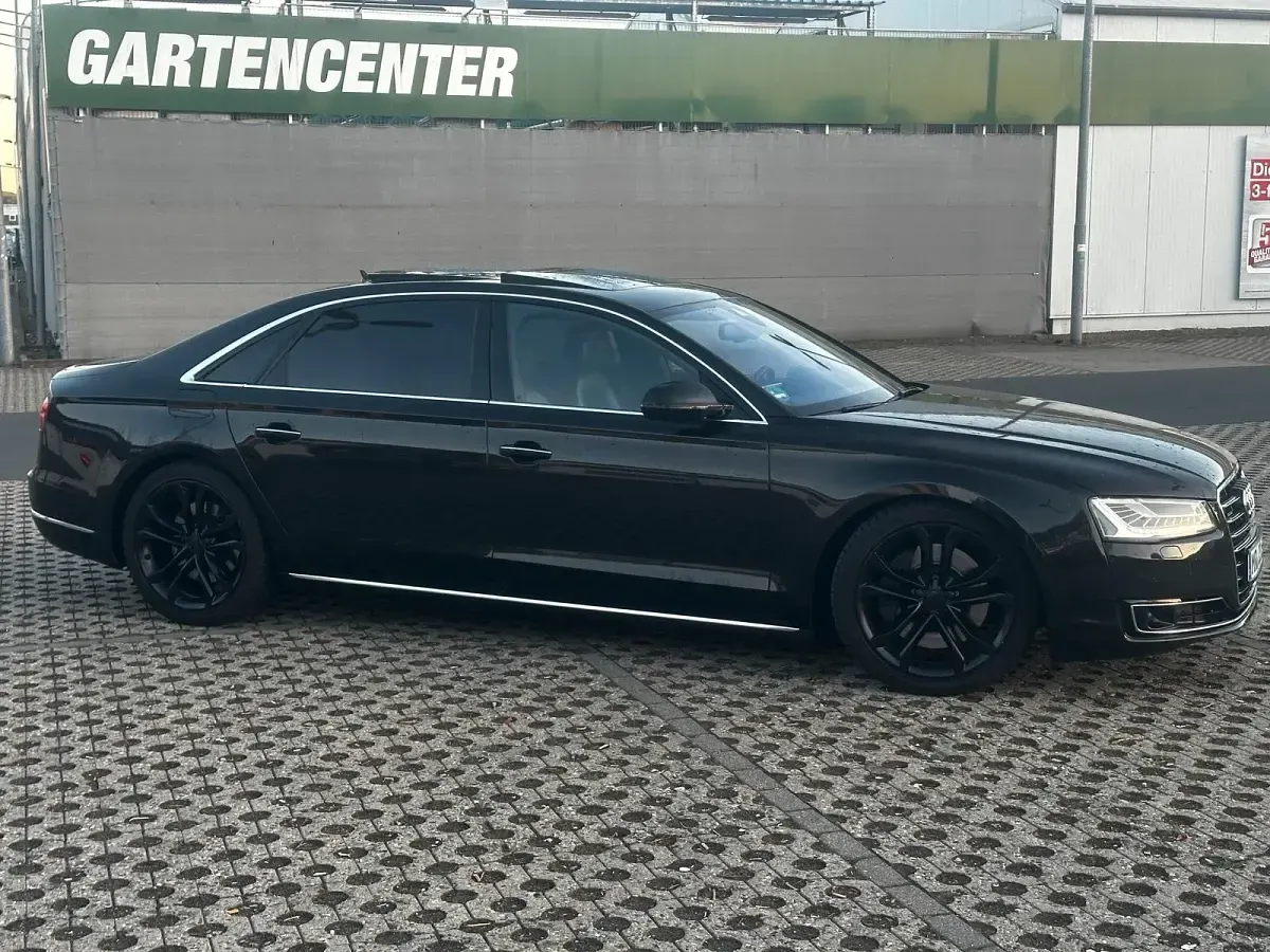 Usata Audi A8L 385 CV (283 kW) 2016 Nero Berlina