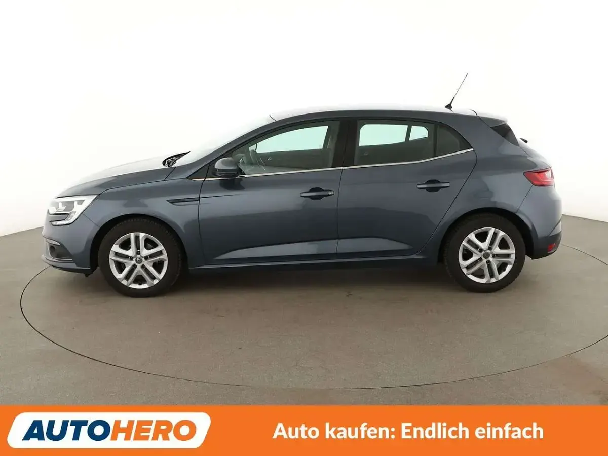 Gebraucht Renault Mégane Experience 101 PS (74 kW) 2016 Gray Limousine