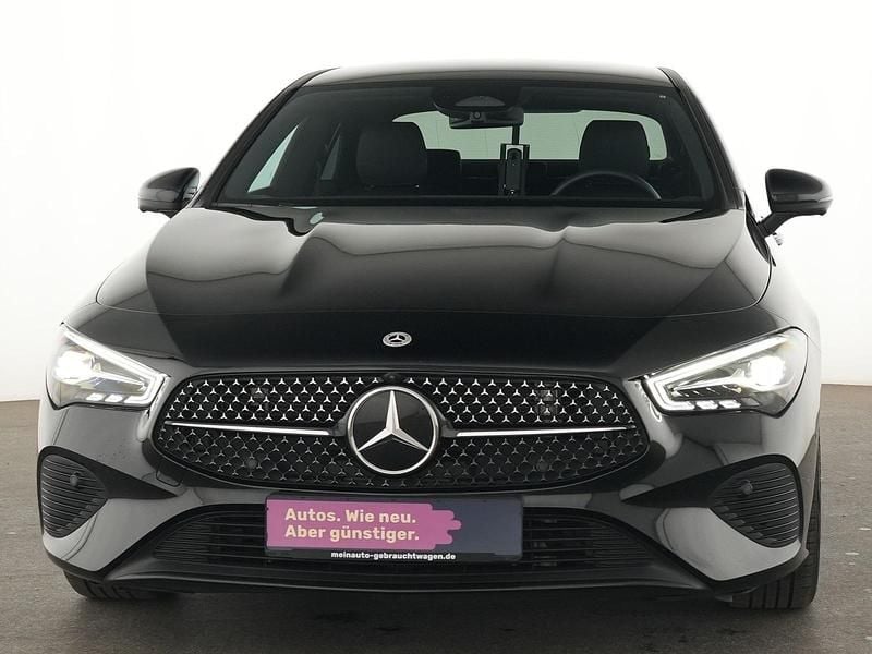 Gebraucht Mercedes CLA200 Progressive 163 PS (119 kW) 2024 Nachtschwarz Limousine