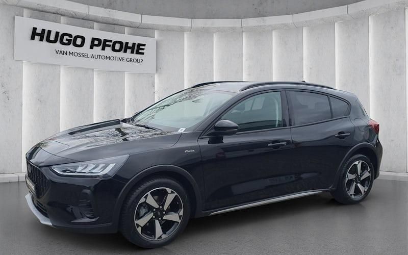 Second-hand Ford Focus Active 125 CP (91 kW) 2023 Negru Berlinǎ