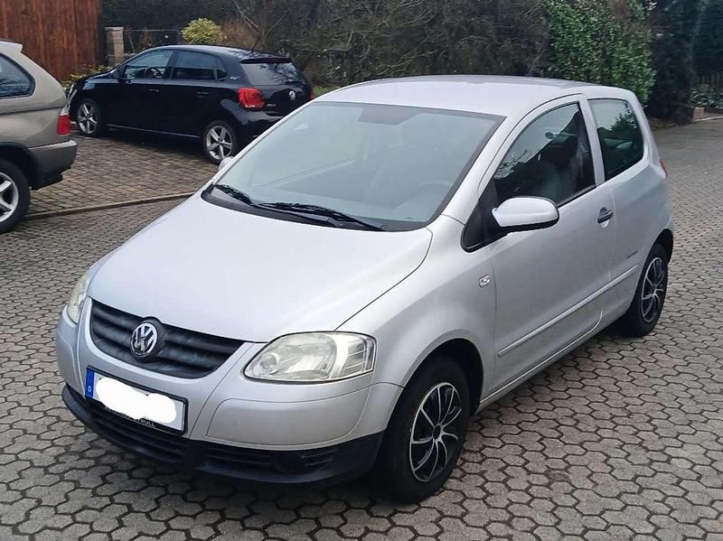 Gebraucht VW Fox Refresh 54 PS (39 kW) 2009 Silber Kleinwagen