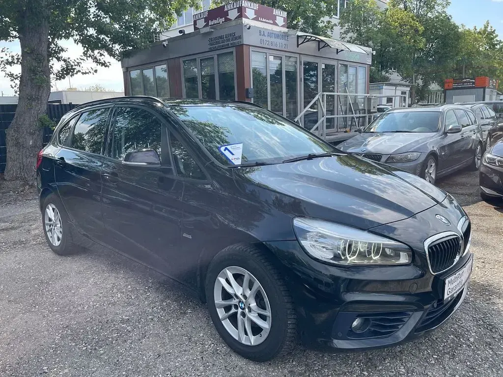 Gebraucht BMW 218 Active Tourer Sport Line 136 PS (100 kW) 2018 Schwarz Van / Kleinbus