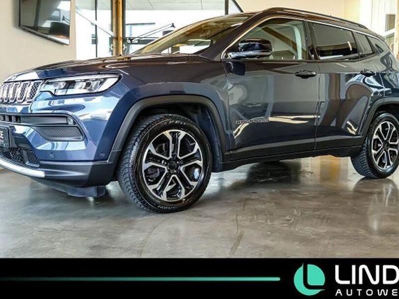 Blue shade metallic clear coat Gebraucht 2021 Jeep Compass 80th Anniversary SUV | 21.900 € (Fairer Preis) - Bild 1/4