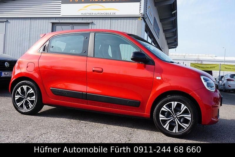 Gebraucht Renault Twingo Zen 65 PS (47 kW) 2022 Rot Kleinwagen