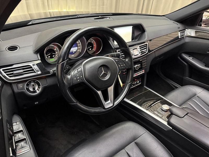 Usata Mercedes E350 252 CV (185 kW) 2014 Nero Station wagon