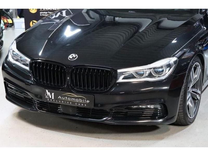 Gebraucht BMW 730 Performance 265 PS (194 kW) 2015 Schwarz Limousine