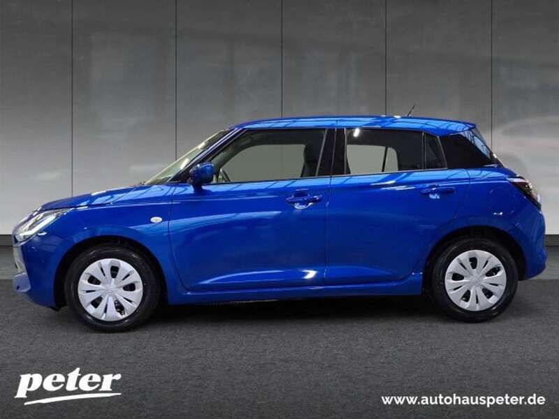 Neu Suzuki Swift Club 82 PS (60 kW) 2025 Blau (frontier blue pearl met) Kleinwagen