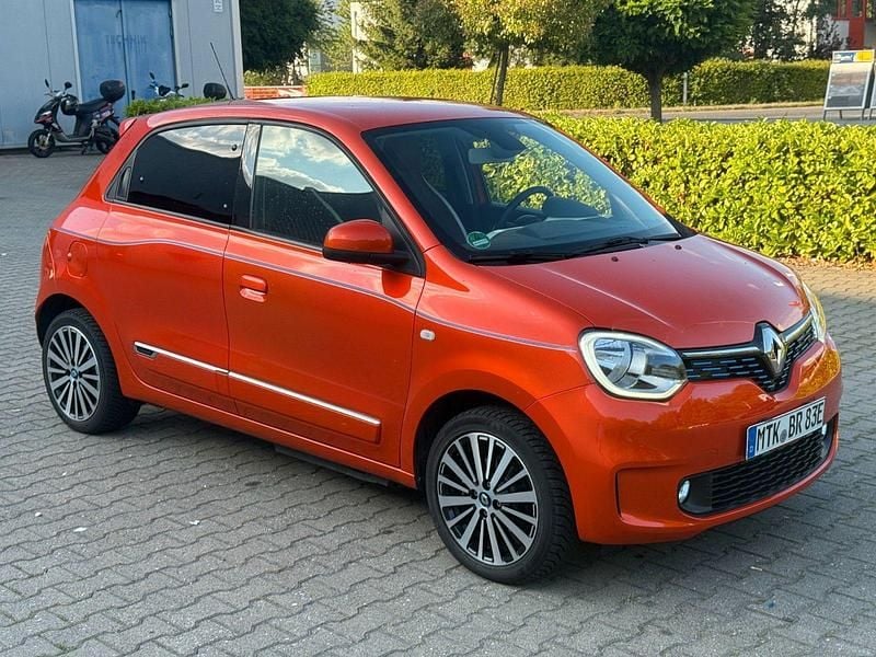 Orange Gebraucht 2021 Renault Twingo Intens Kleinwagen | 9.990 € (Guter Preis) - Bild 1/2