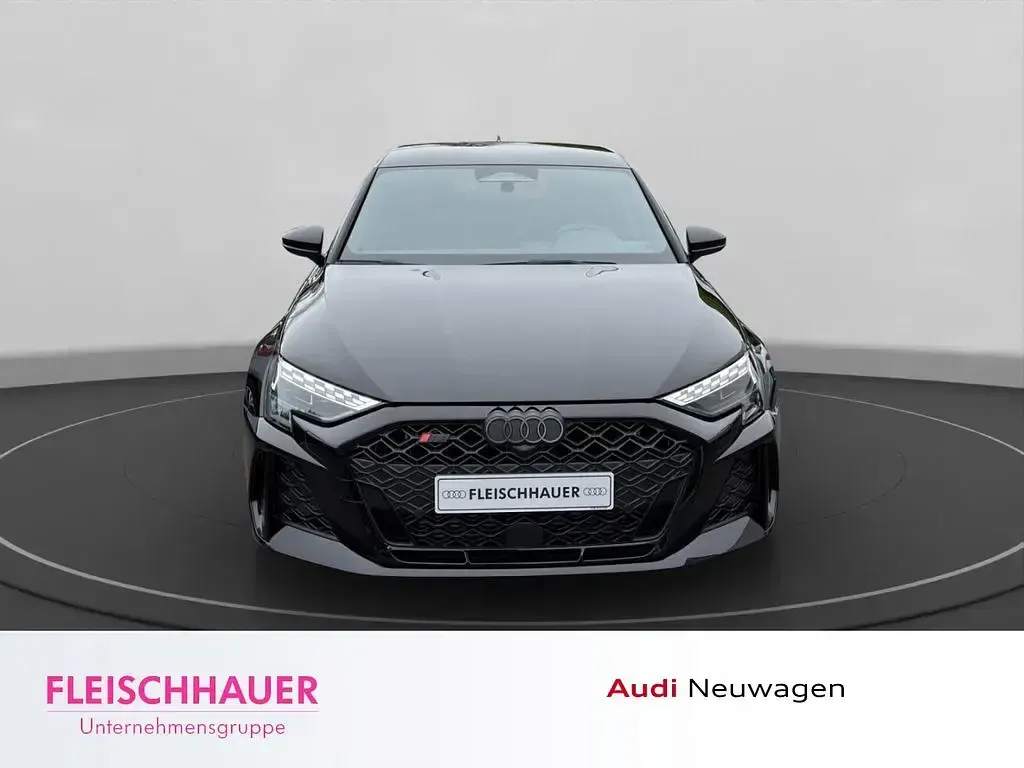 Neu Audi RS3 Sport 400 PS (294 kW) 2026 Schwarz Limousine