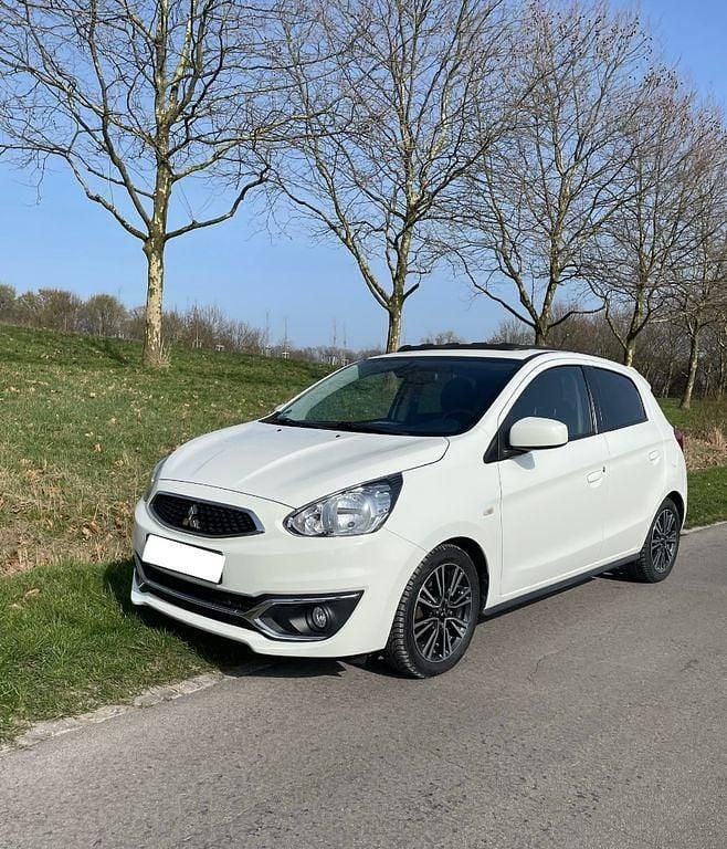 Gebraucht Mitsubishi Space Star Edition 80 PS (58 kW) 2017 Weiß Kleinwagen