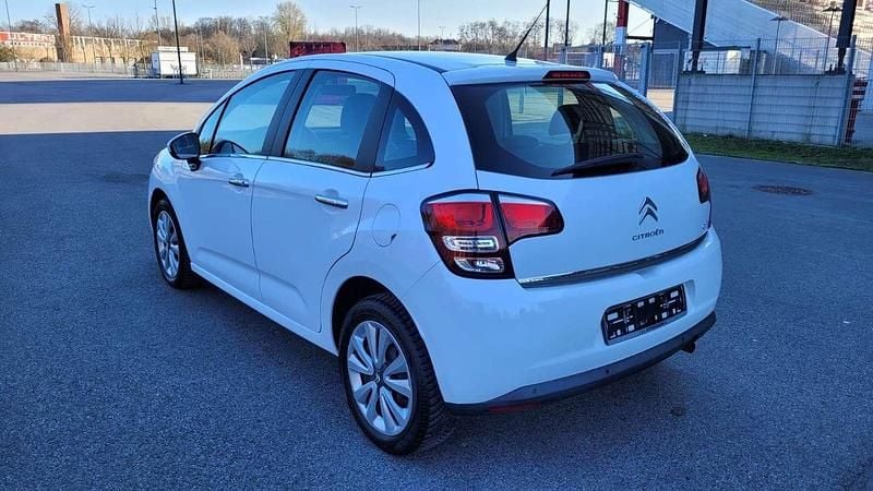 Gebraucht Citroën C3 SELECTION 82 PS (60 kW) 2015 Blanc banquise Limousine