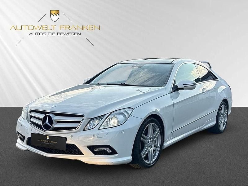 Gebraucht Mercedes E350 AMG 292 PS (214 kW) 2009 Weiß Coupé