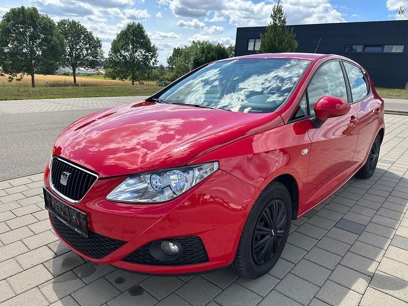 Rot Gebraucht 2008 Seat Ibiza Stylance Kleinwagen | 2.499 € (Fairer Preis) - Bild 1/4