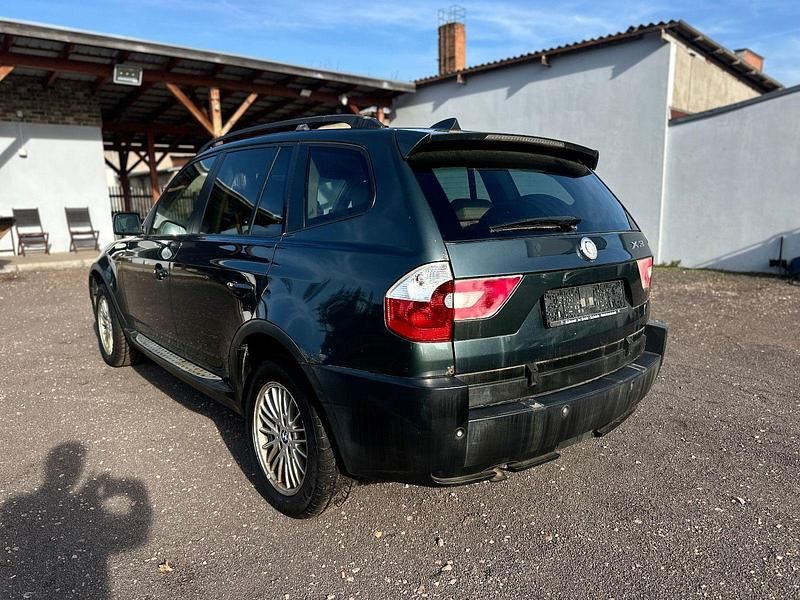Gebraucht BMW X3 150 PS (110 kW) 2004 Grün SUV