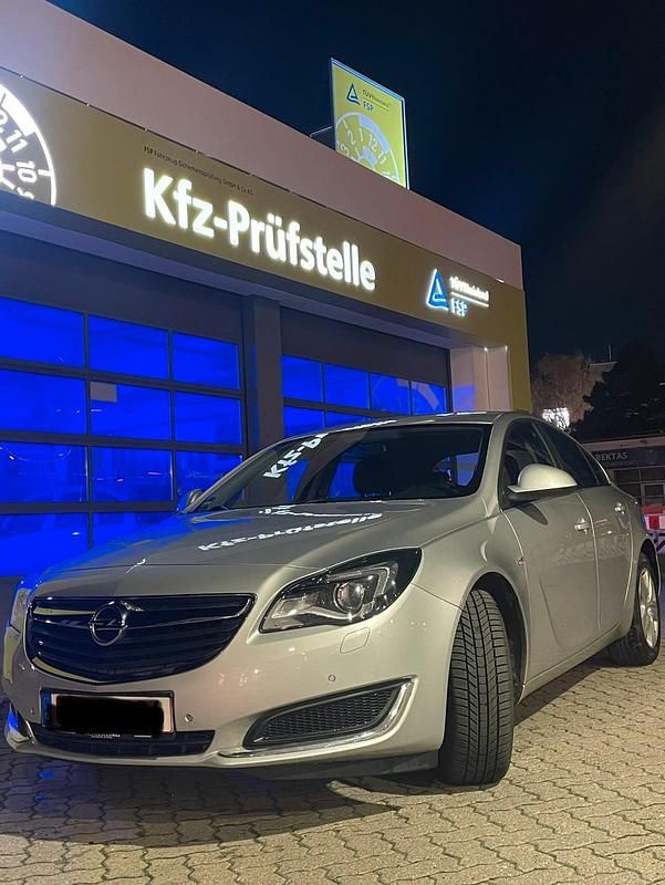 Silber Gebraucht 2016 Opel Insignia Limousine | 5.350 € (Superpreis) - Bild 1/4